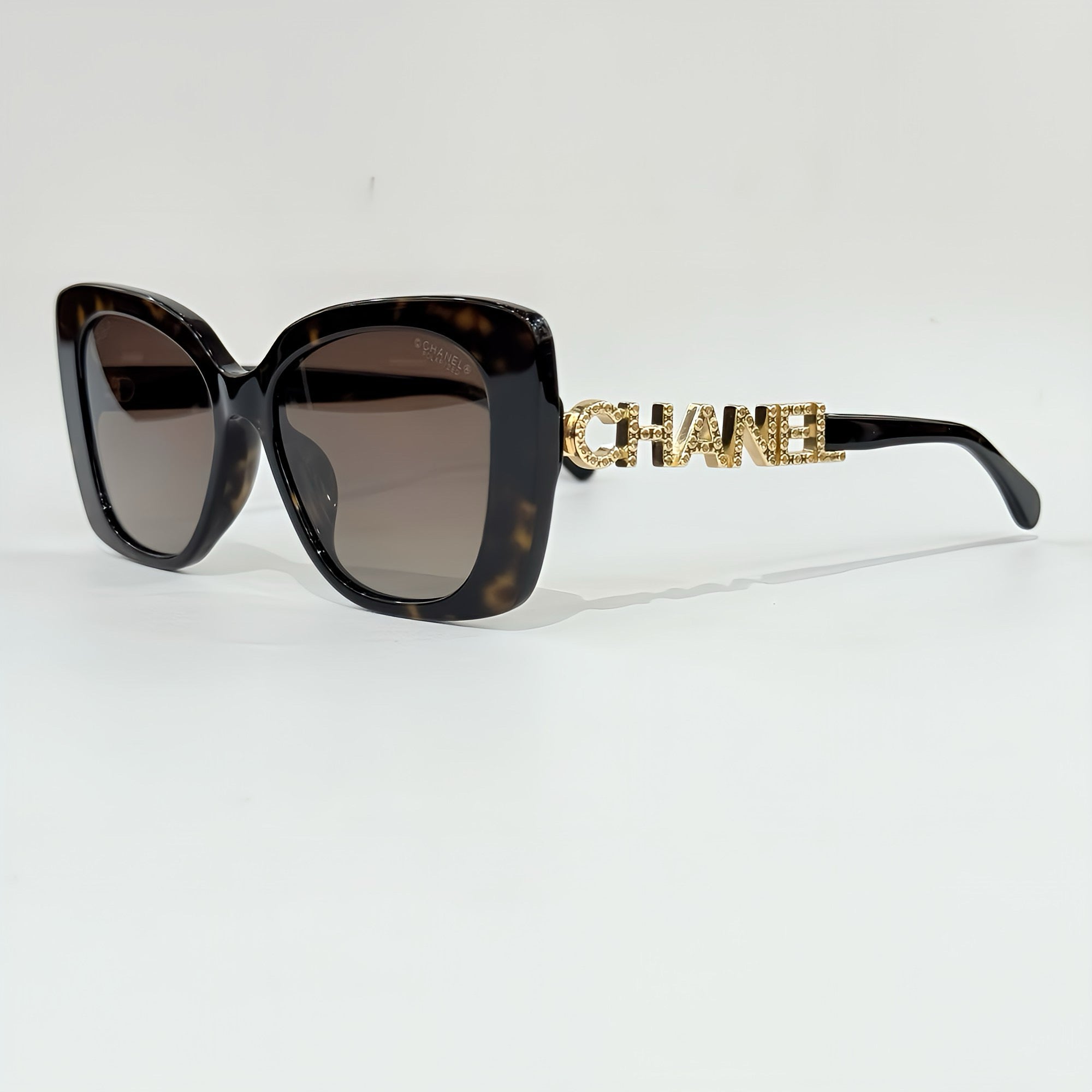 CHANEL CH5422