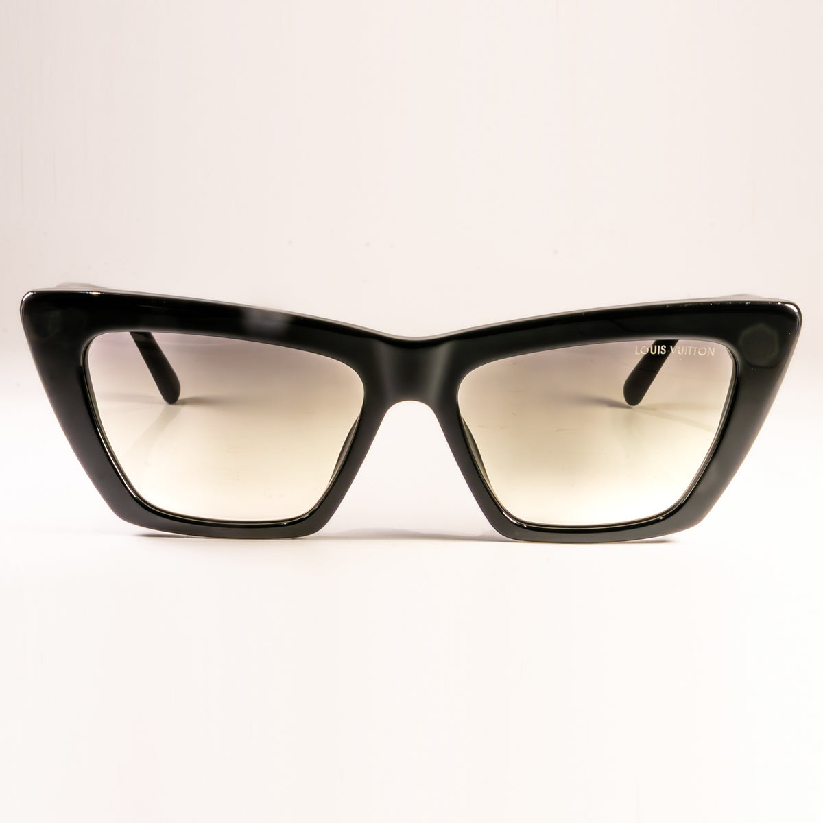Retro Cat Eye Vampy Designer Kitti Pin Up Blogger Girl Sunglasses Retro Cat Eye Vampy Designer Kitti Pin Up Blogger Girl Sunglasses