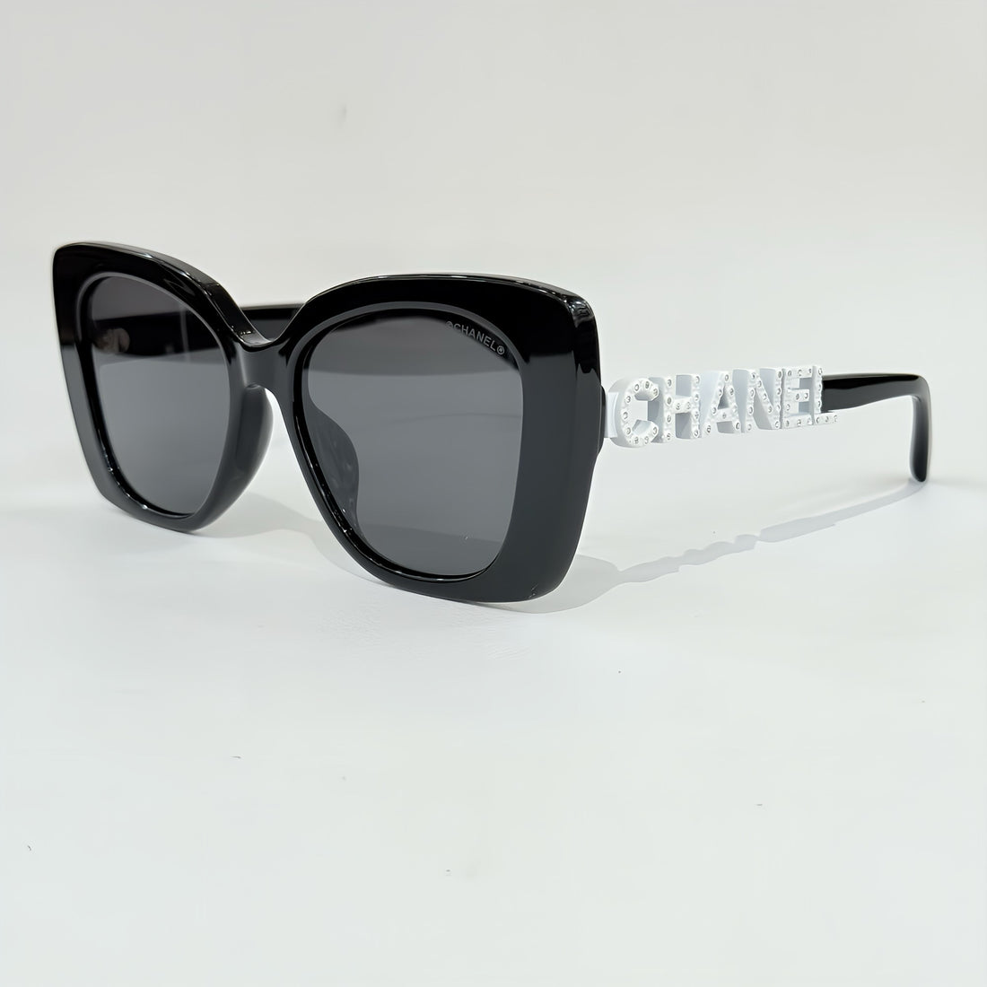 CHANEL CH5422