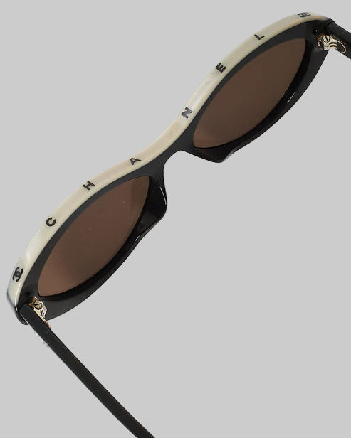 CHANEL 5416 Oval Sunglasses